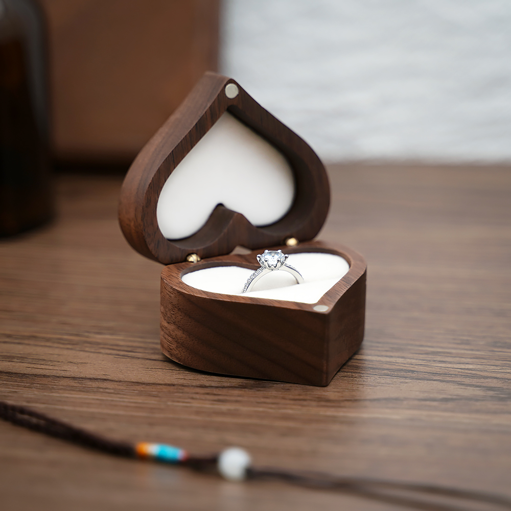 Ring Box for Wedding Ceremony  - Wood Ring Blank recension och pris